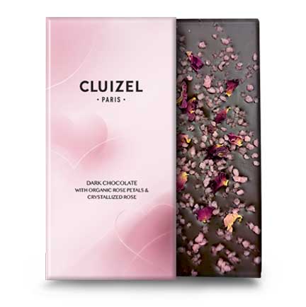 Valentine chocolate bar with crystallized roses