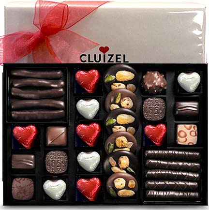 Valentine Chocolate Gift Box, 33